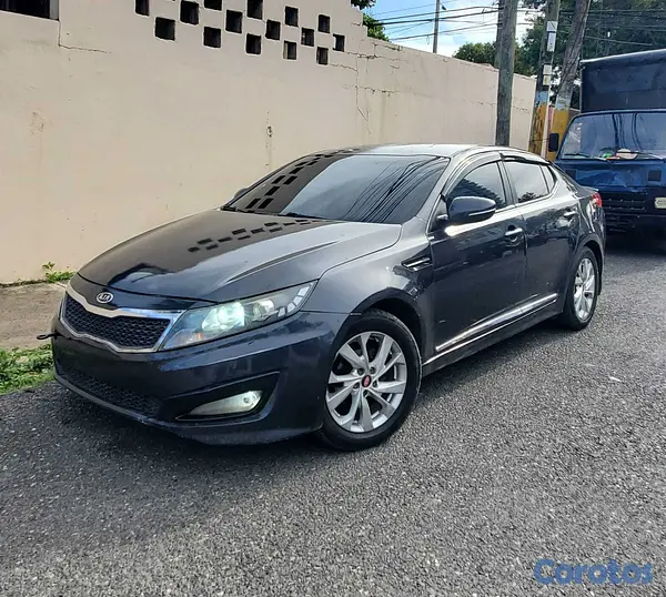 carros - Kia k5 año 2013  2