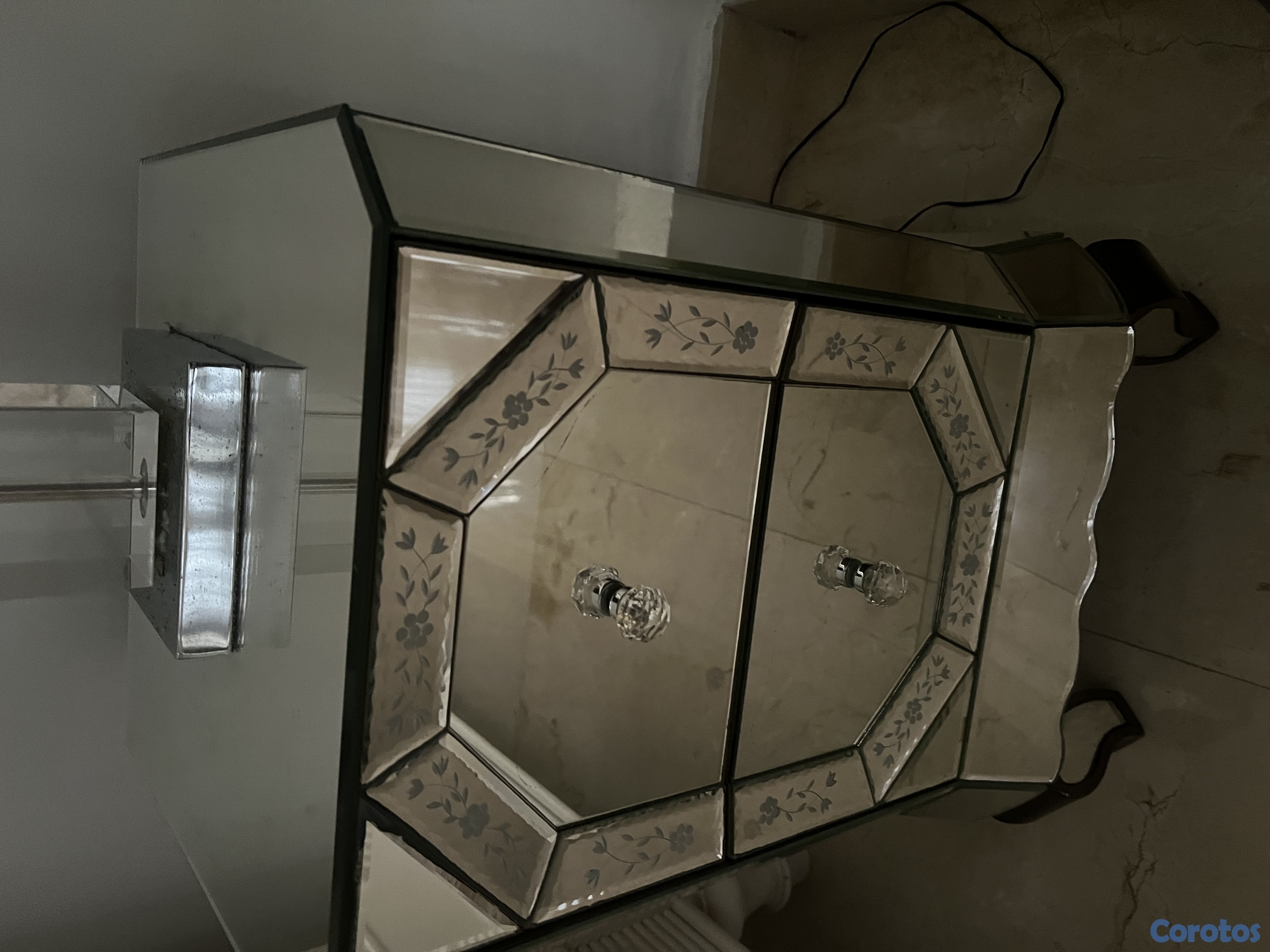 muebles y colchones - Mesitas de noche 2