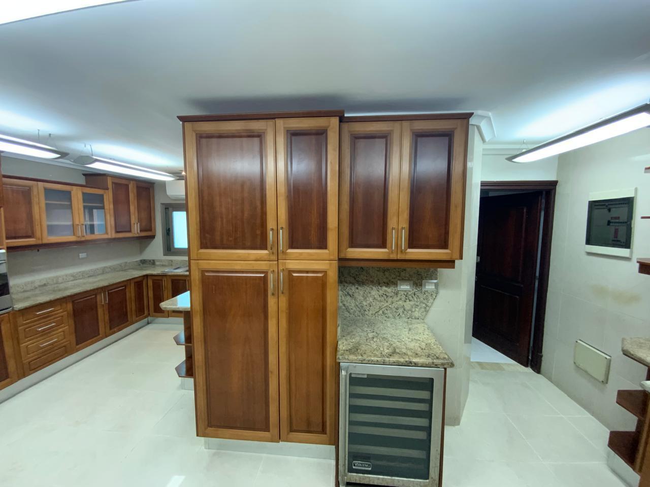 penthouses - Amplio e Iluminado Penthouse de 2 niveles con un estilo clásico. 3