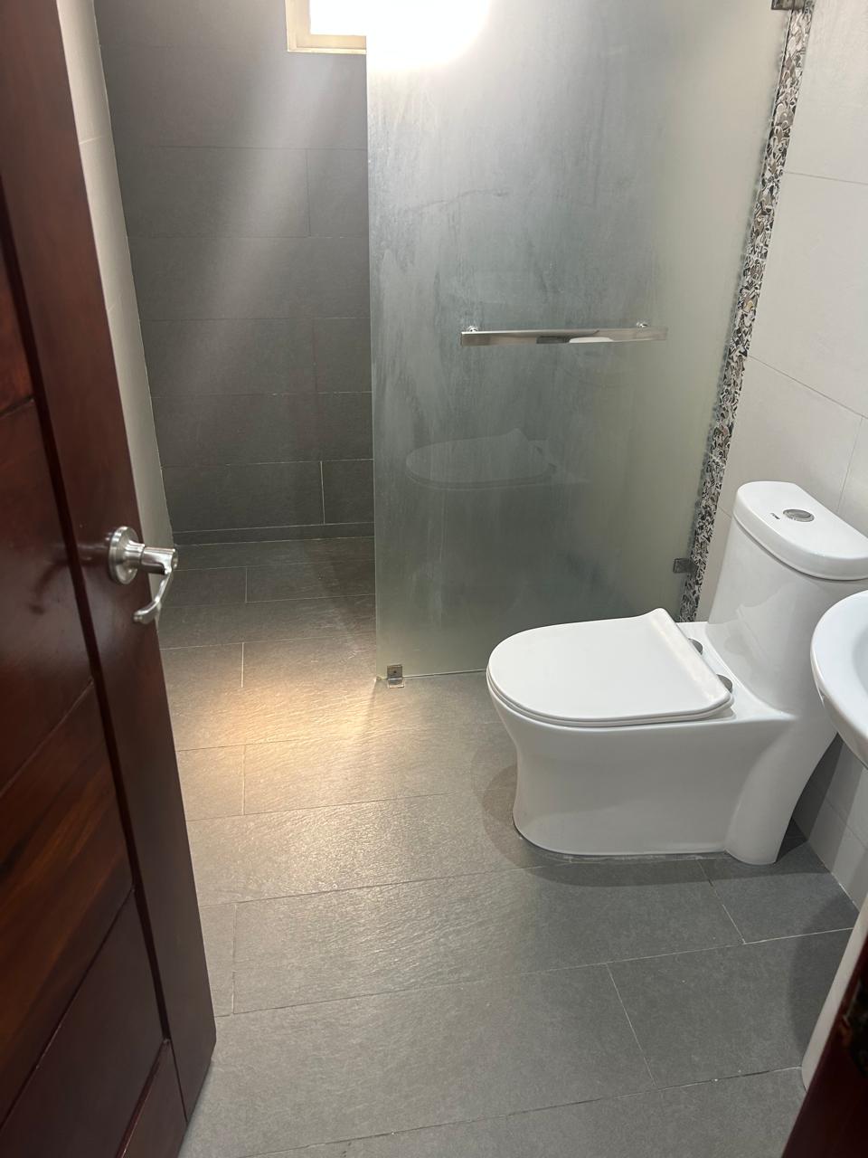 apartamentos - Apartamento en venta en Evaristo Morales 6