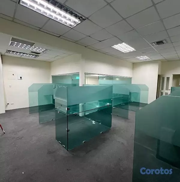 oficinas y locales comerciales - Alquiler Local Ubicado en Piantini, Santo Domingo 5
