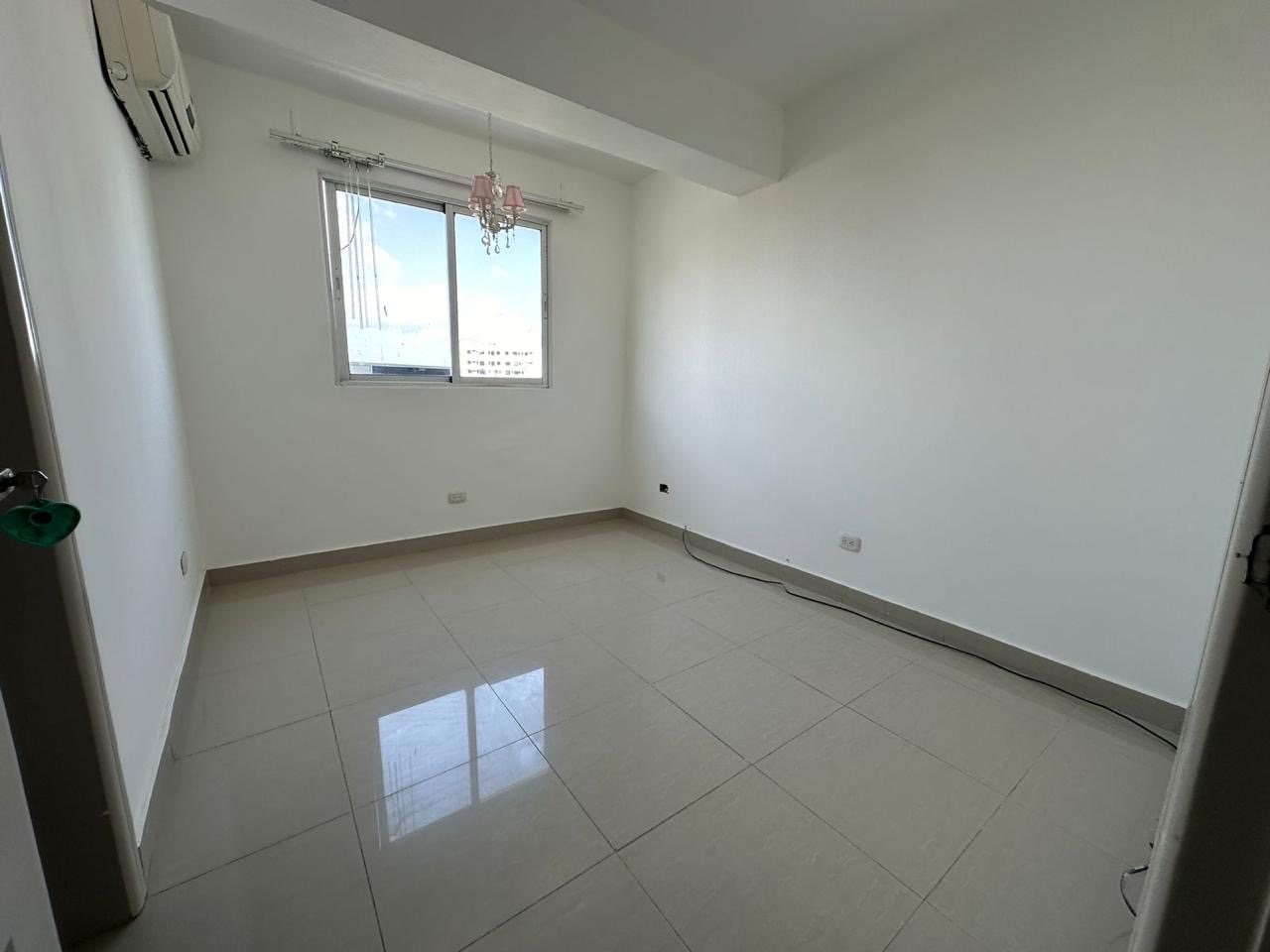 apartamentos - Alquiló piso 8 el vergel tres hab con baño dos par 5