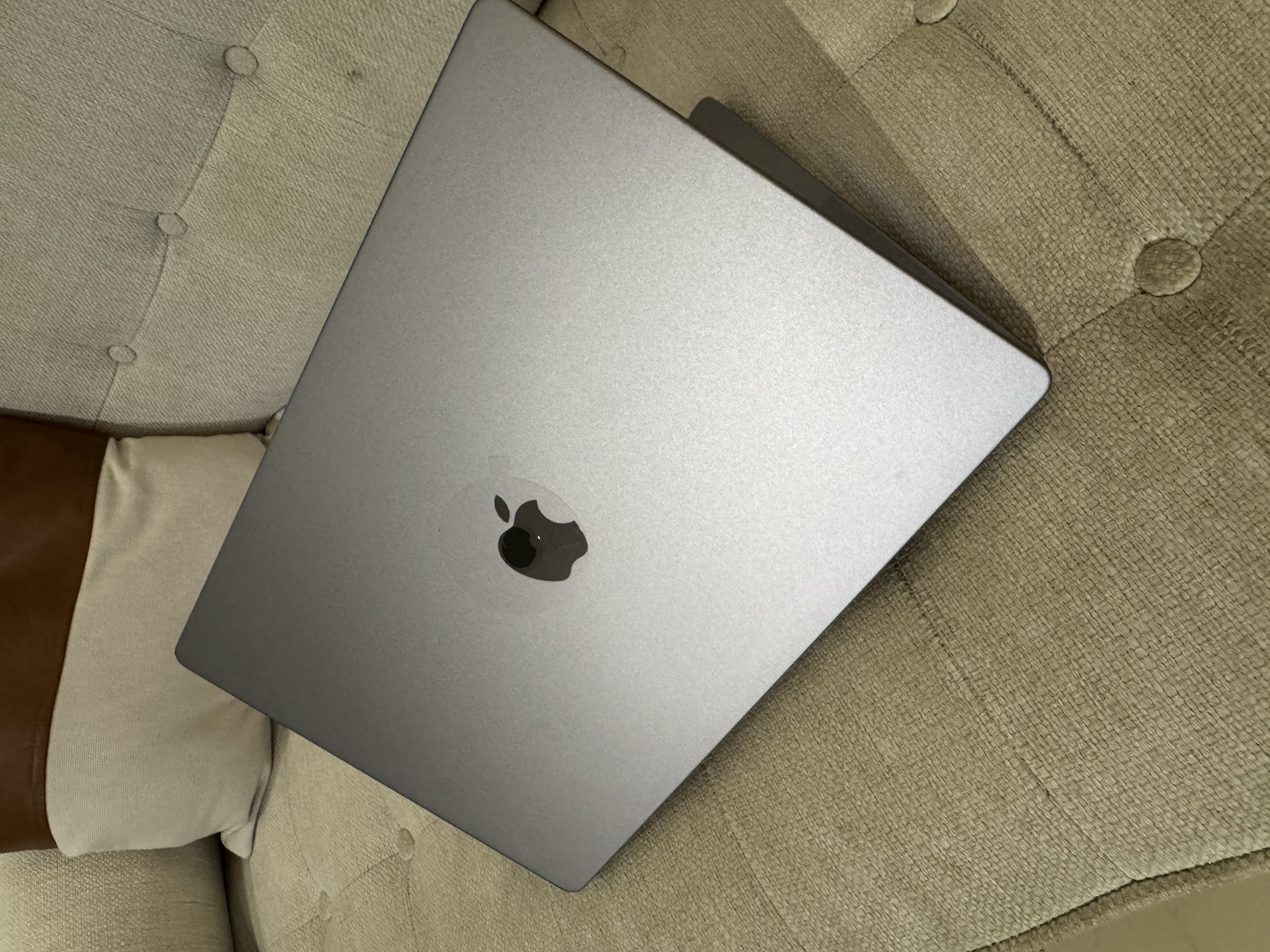 computadoras y laptops - MacBook Pro M1 Pro 16 pulgadas 1