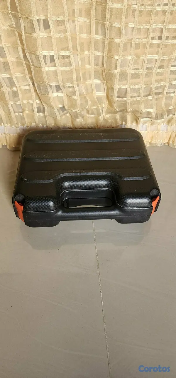 herramientas, jardines y exterior - Vendo taladro Black and Decker  3