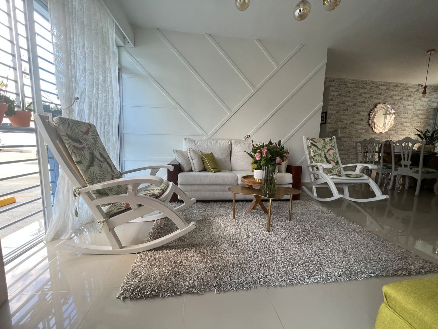 apartamentos - Hermoso 1er Nivel en Las Damas, Santiago