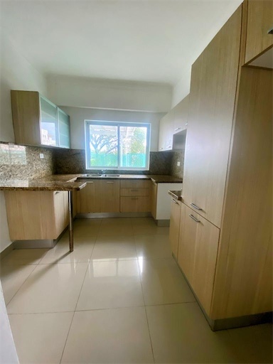 apartamentos - Apartamento en venta urb Fernández con terraza 3
