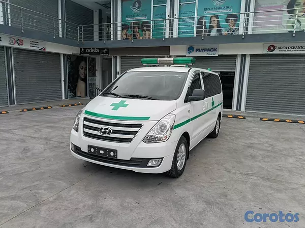 jeepetas y camionetas - HYUNDAI GRAND STAREX AMBULANCIA 2017 4