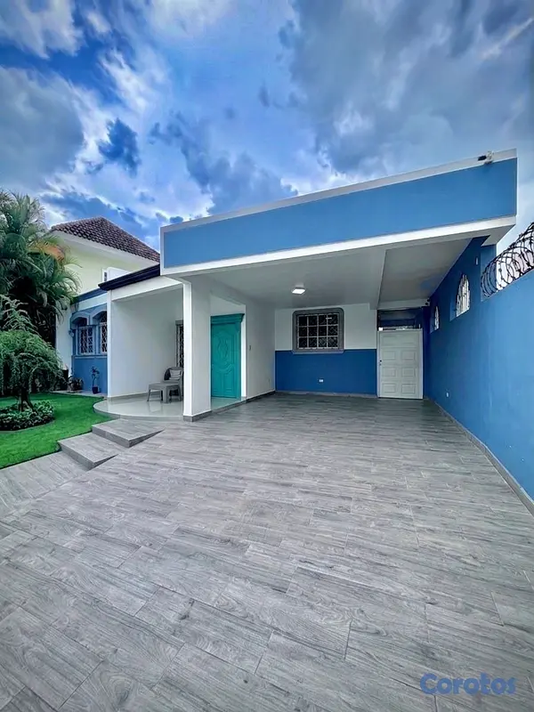 casas - Casa en venta en las Carolinas calle 10 6
