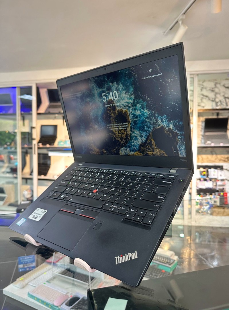 computadoras y laptops - Laptop LENOVO THINKPAD T470s 1