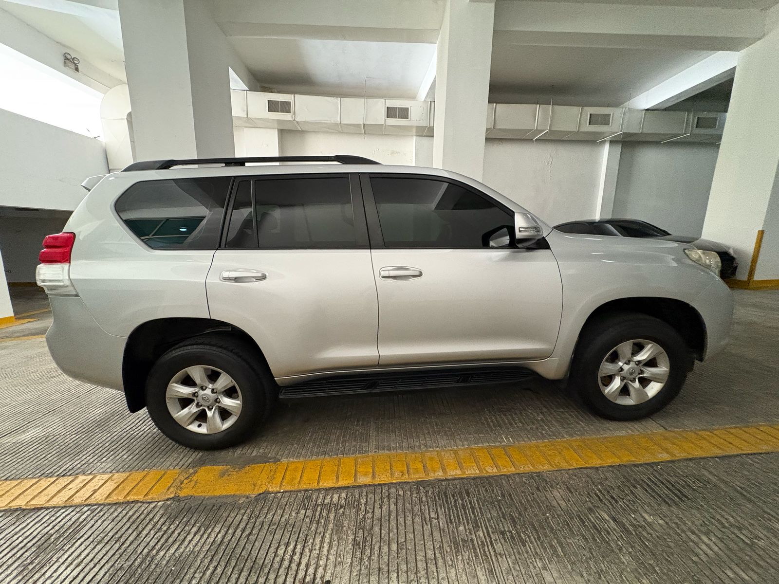 jeepetas y camionetas - Toyota land cruicer prado tx 2011 2