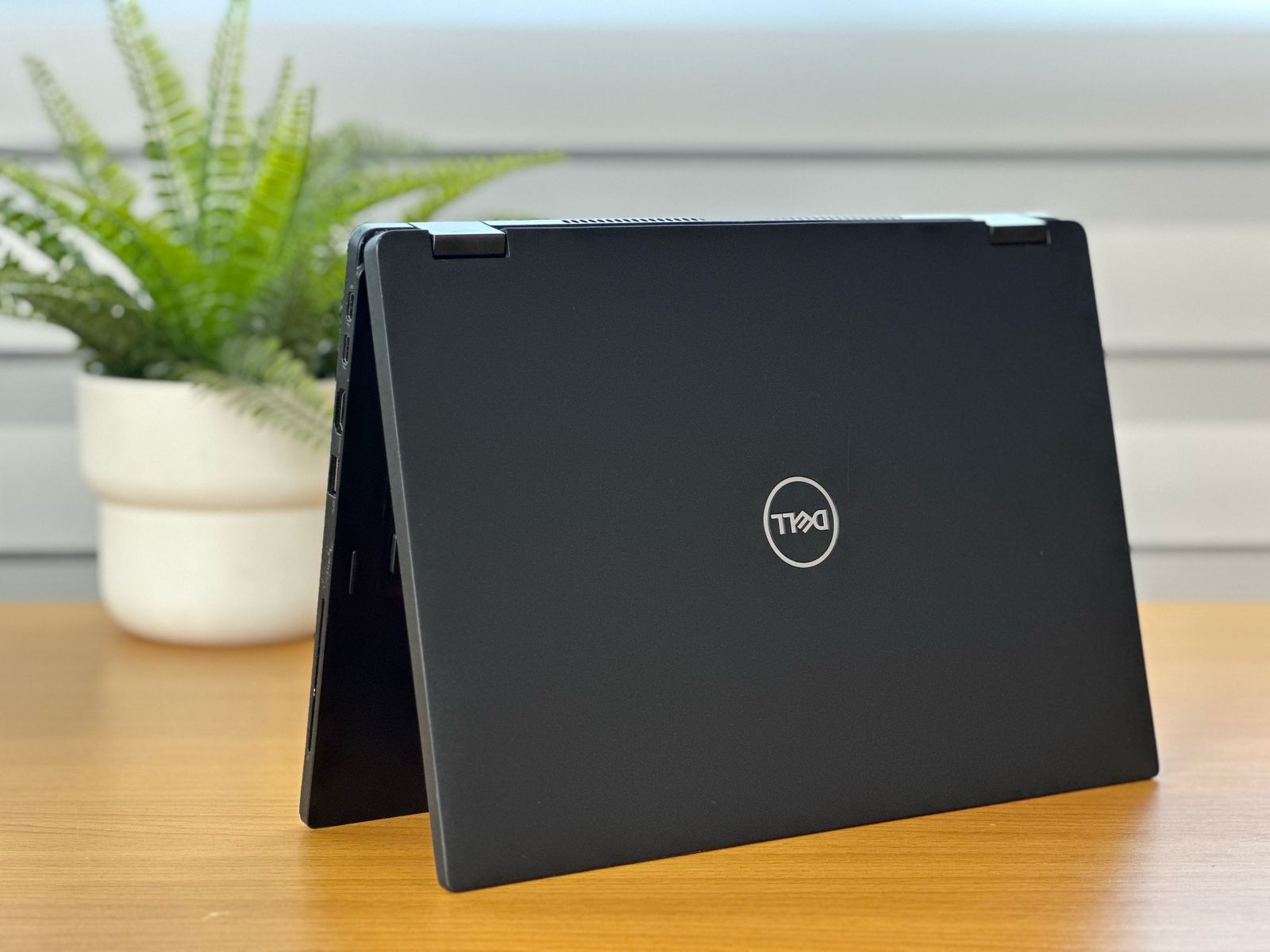computadoras y laptops - Laptop Dell 2 en 1 Touch 7390 , i5 8va 16GB / 256 3