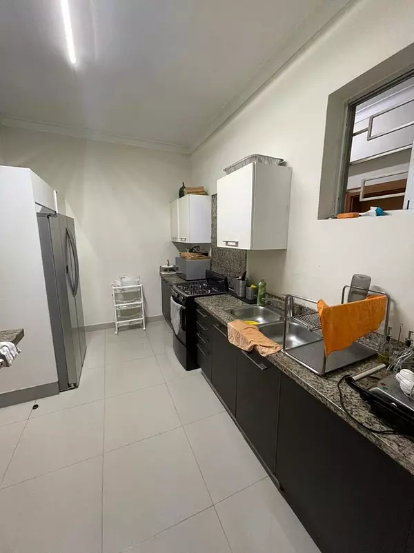 apartamentos - Se vende apartamento en Evaristo Morales 4