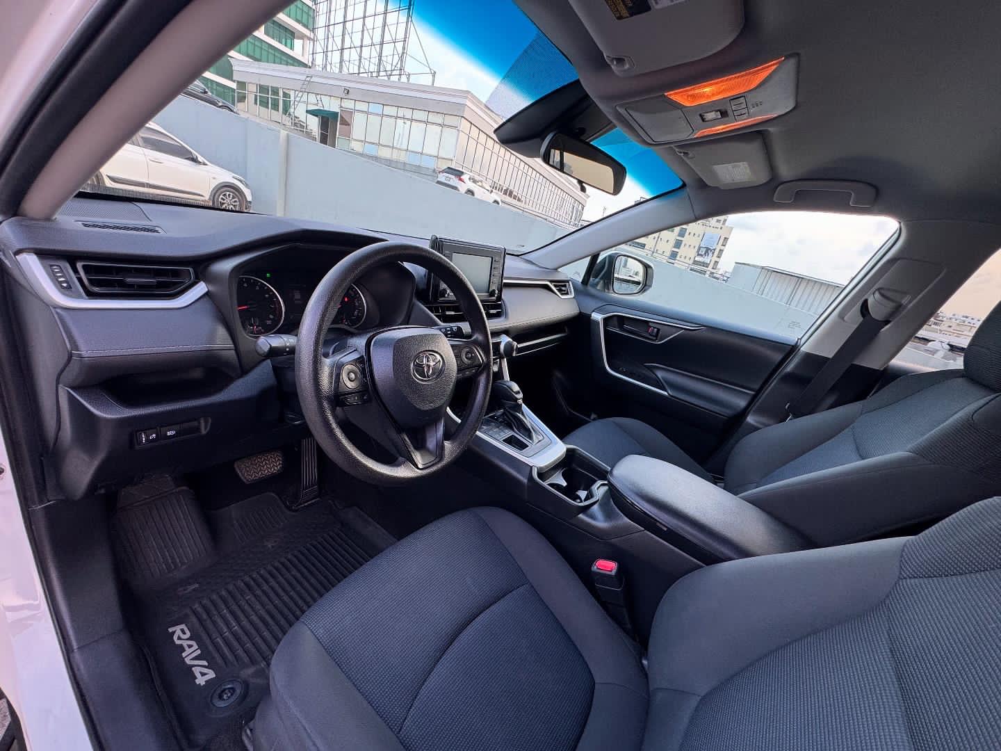 jeepetas y camionetas - Toyota rav4 2019  6