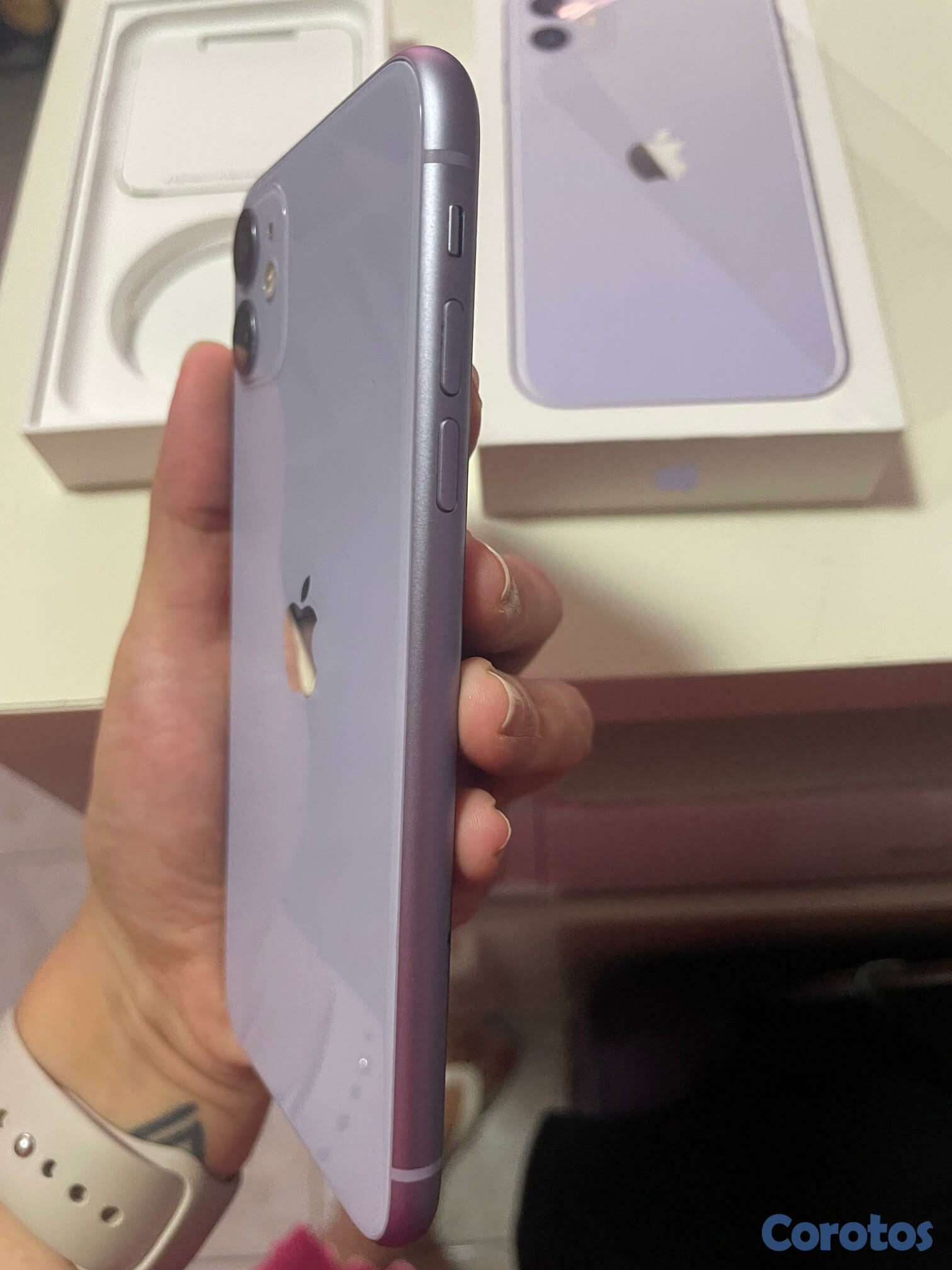 celulares y tabletas - iPhone 11 64GB  3