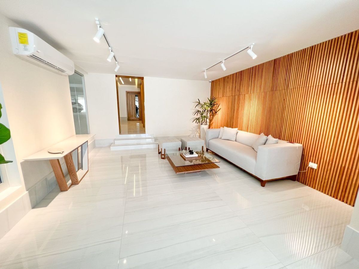 apartamentos - 🔵Alquilo apartamento 2do piso con terraza en evaristo morales 1