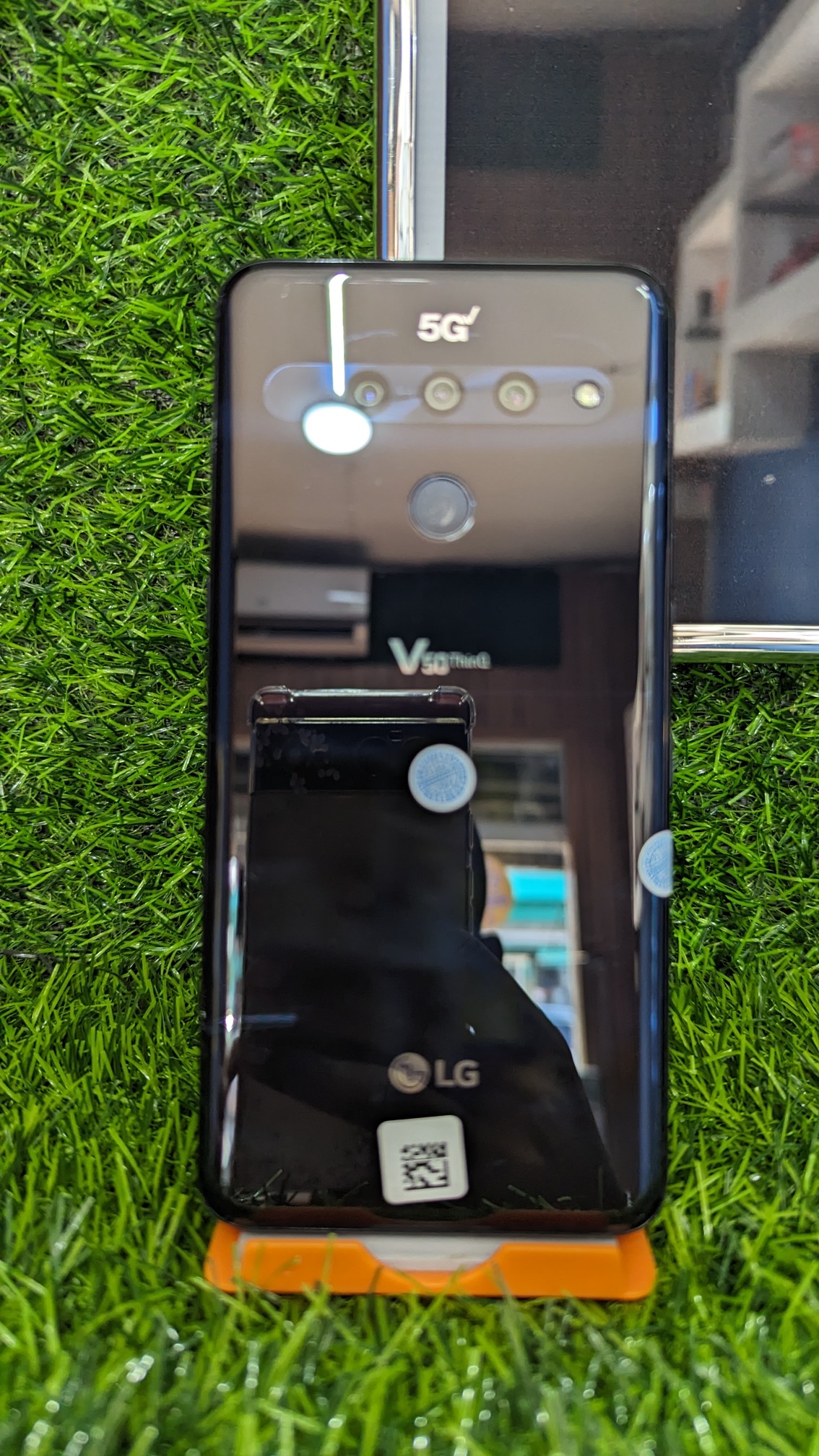 celulares y tabletas - LG V50 6