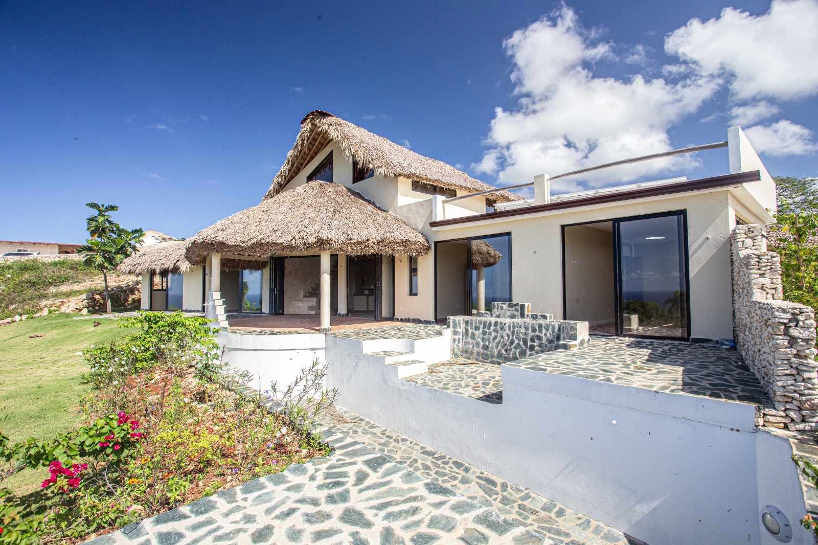 casas vacacionales y villas - VENTA DE VILLA EN CABRERA PROXIMO A LA PLAYA  5