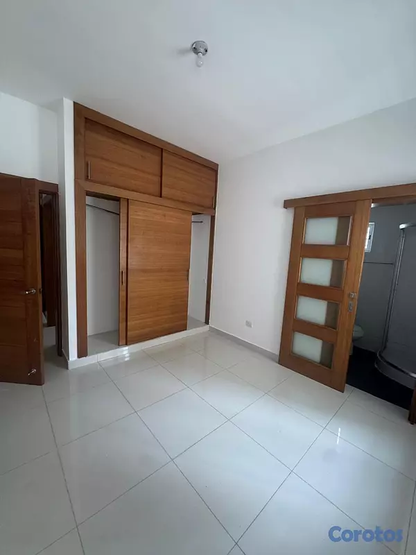 apartamentos - Alquilo Amplio apto. de 170mts Excelente Distribución y Ubicación, Mirador Sur 11