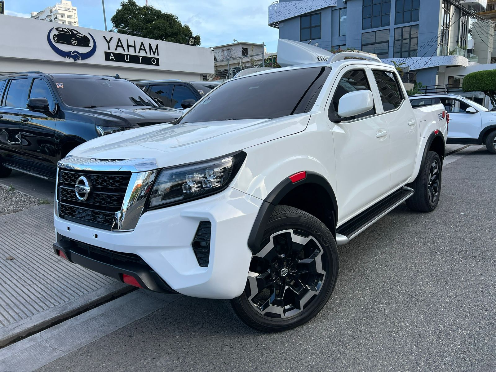 jeepetas y camionetas - Nissan Frontier NP300 2020 Modificada