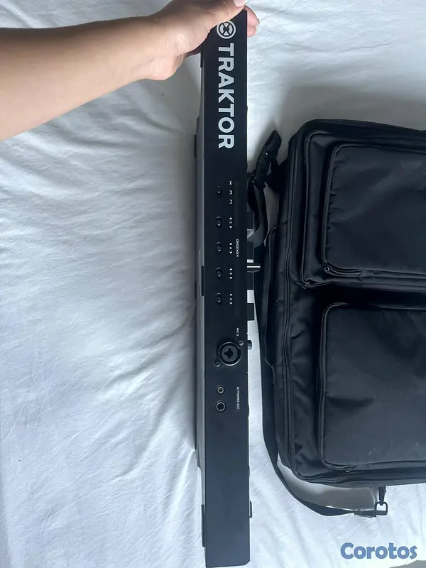 instrumentos musicales - TRAKTOR S4 MK3 DJ 3