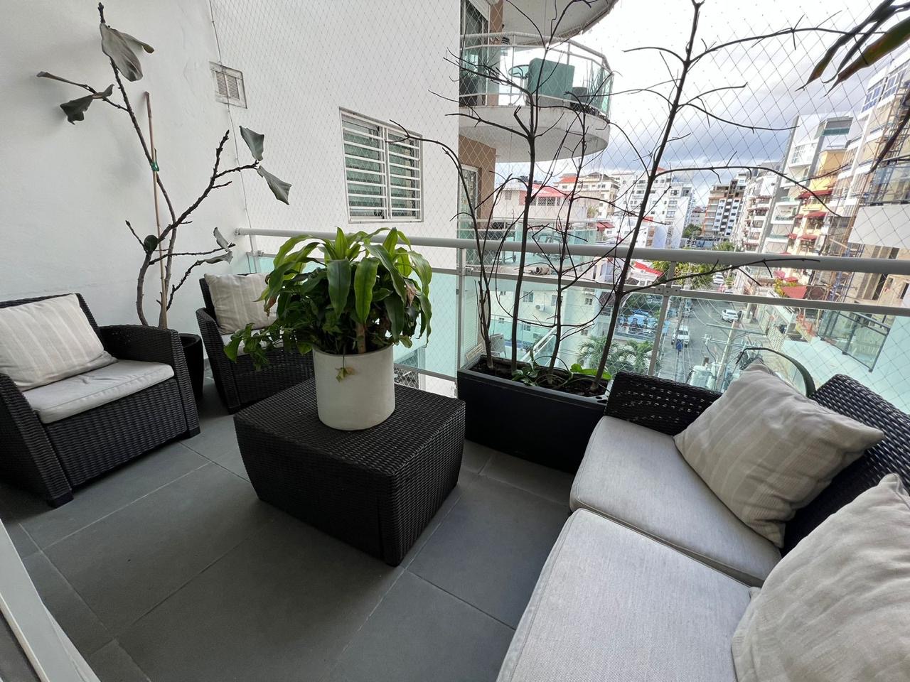 apartamentos - Apt. En venta en Urb. Real 191 mts2 168 mts2 neto  4