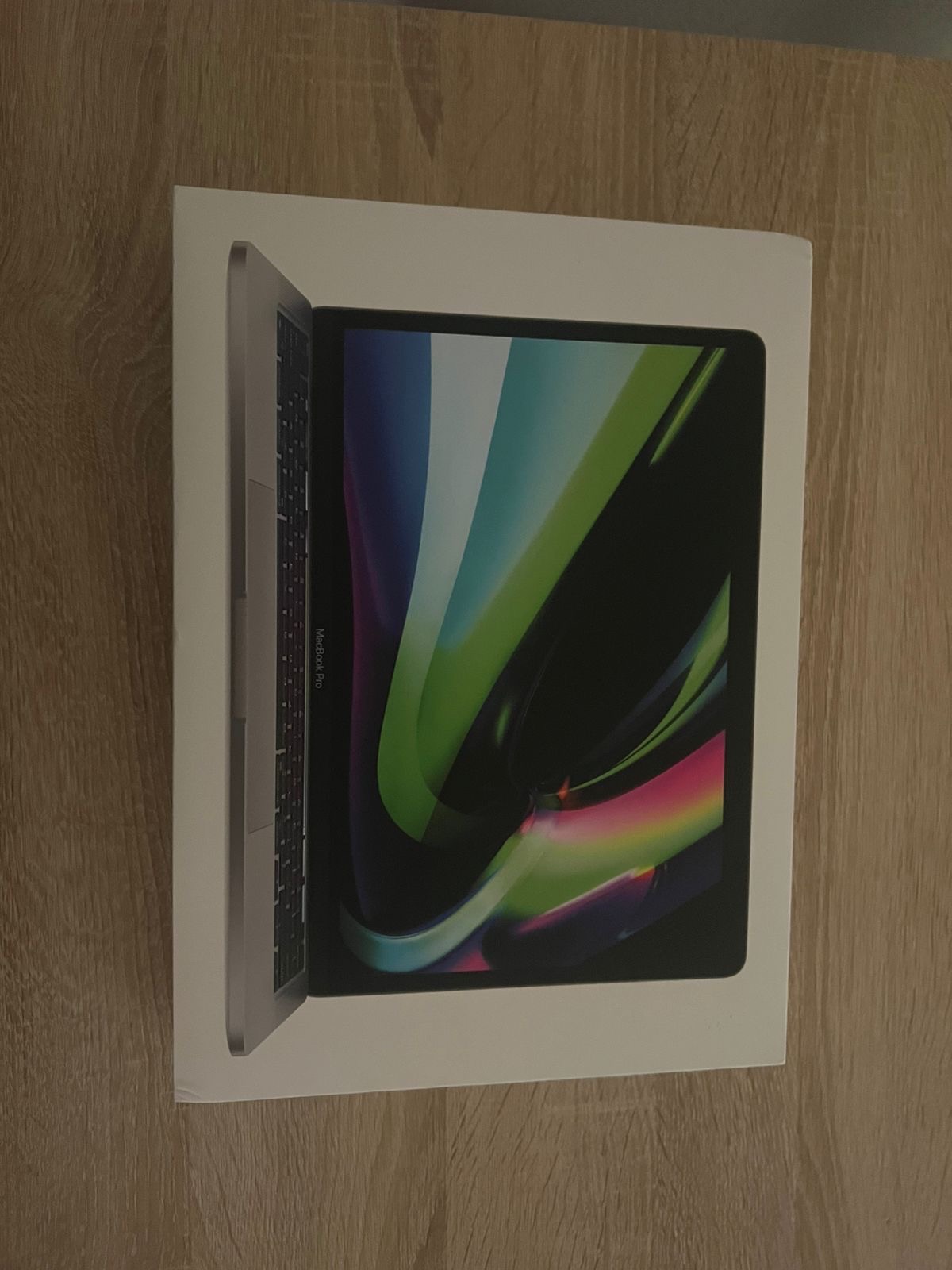 computadoras y laptops - Macbook Pro 2022 M2 2