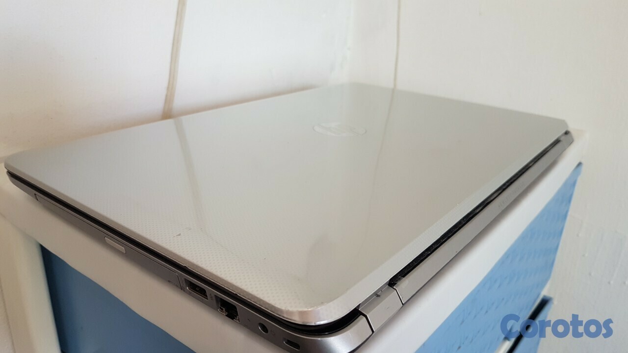 computadoras y laptops - Laptop hp de 17.3 Pulg Core i5 8va Gen Ram 12gb ddr4 Disco 1000gb Video 6gb 3