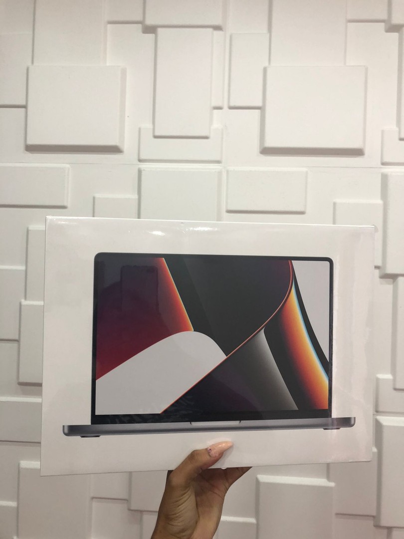 celulares y tabletas - MacBook Pro 14-inch 16gb RAM 1TB ssd
