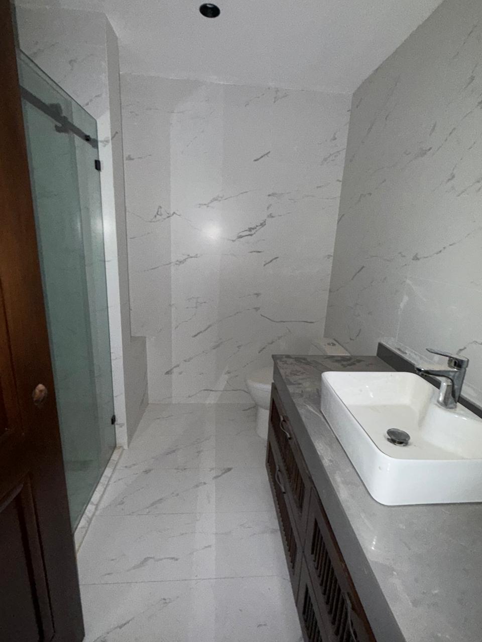apartamentos - moderno apartamento en torre de lujo con piscina y Gimnasio ubicado en naco 4