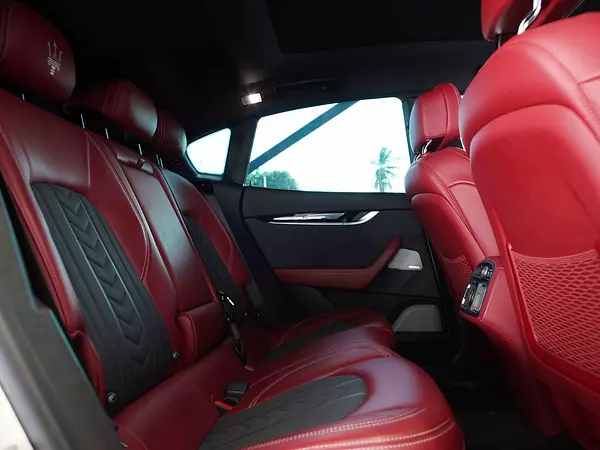 jeepetas y camionetas - Maserati Levante S 2018 4