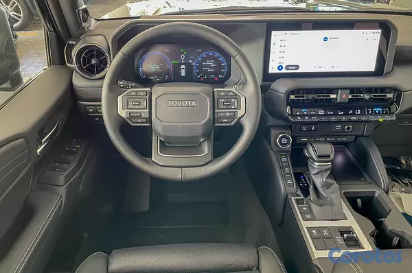 jeepetas y camionetas - Toyota Land Cruiser Prado Luxury 2026 8