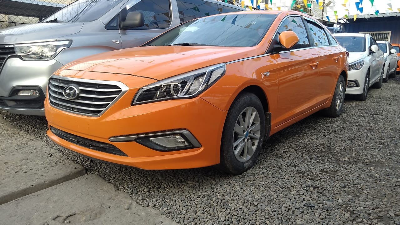 carros - HYUNDAI SONATA LF 2017  NARANJA DESDE: RD$575,100.00