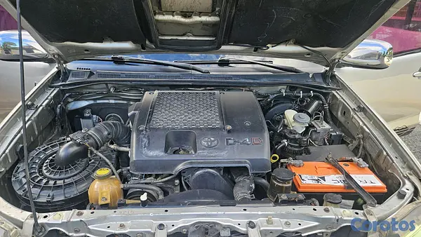 jeepetas y camionetas - Toyota hilux diésel 4x4 6
