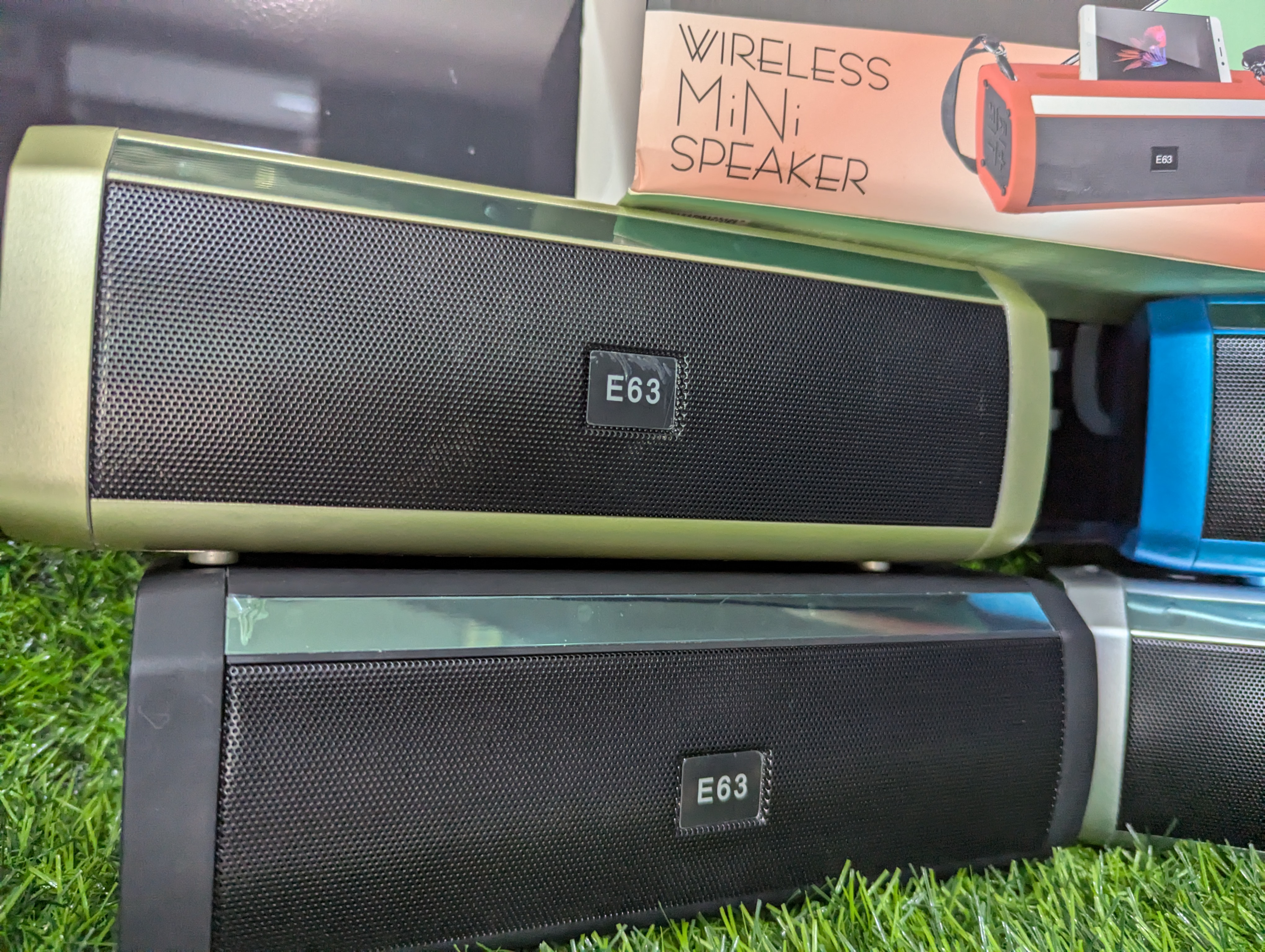 celulares y tabletas - bocinas Bluetooth disponible  3