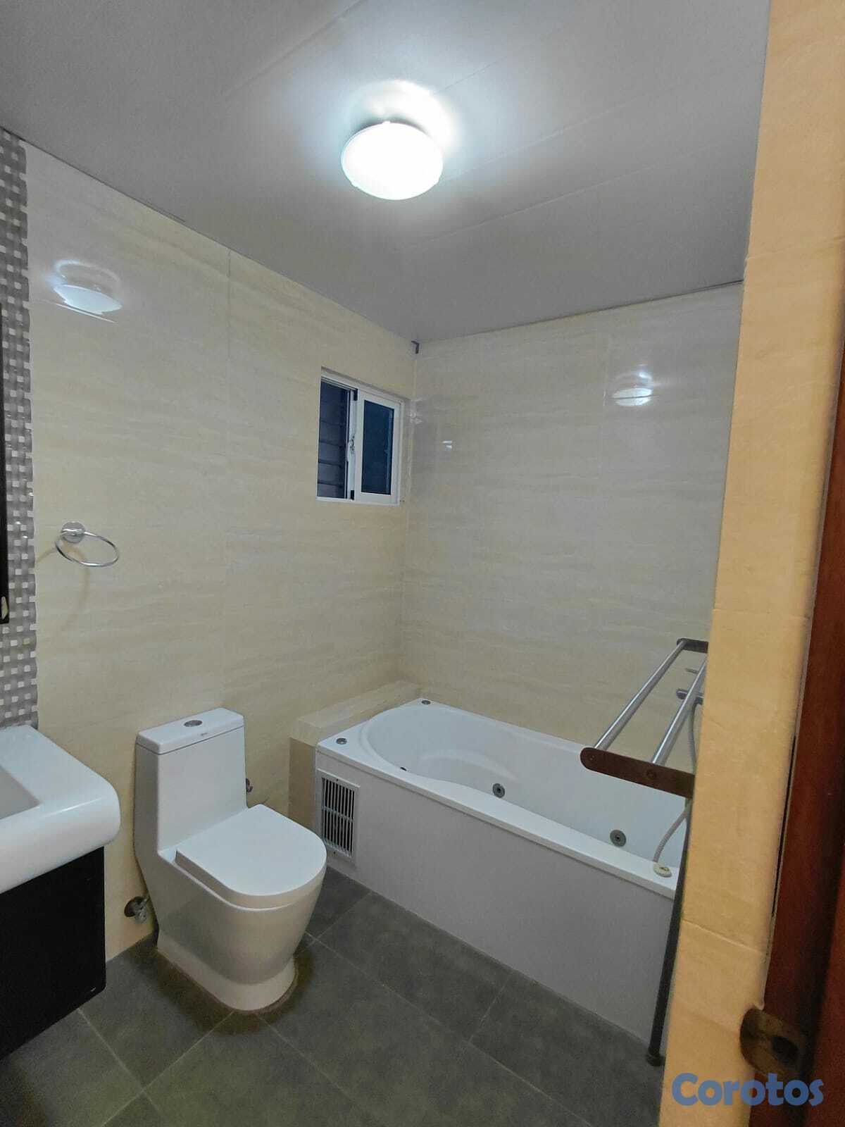 apartamentos - VENTA DE APARTAMENTO EN SECTOR EVARISTO MORALES 7