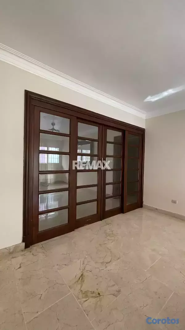 apartamentos - ESPACIOSO apartamento en alquile en EVARISTO MORAL 4