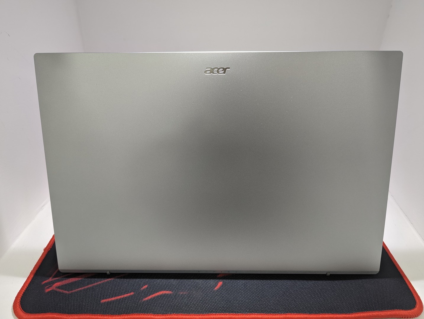 computadoras y laptops - Laptop Acer Aspire 3 A315-44P-R7H6/ R7-5700U / 16GB DDR4 / 512GB SSD 1