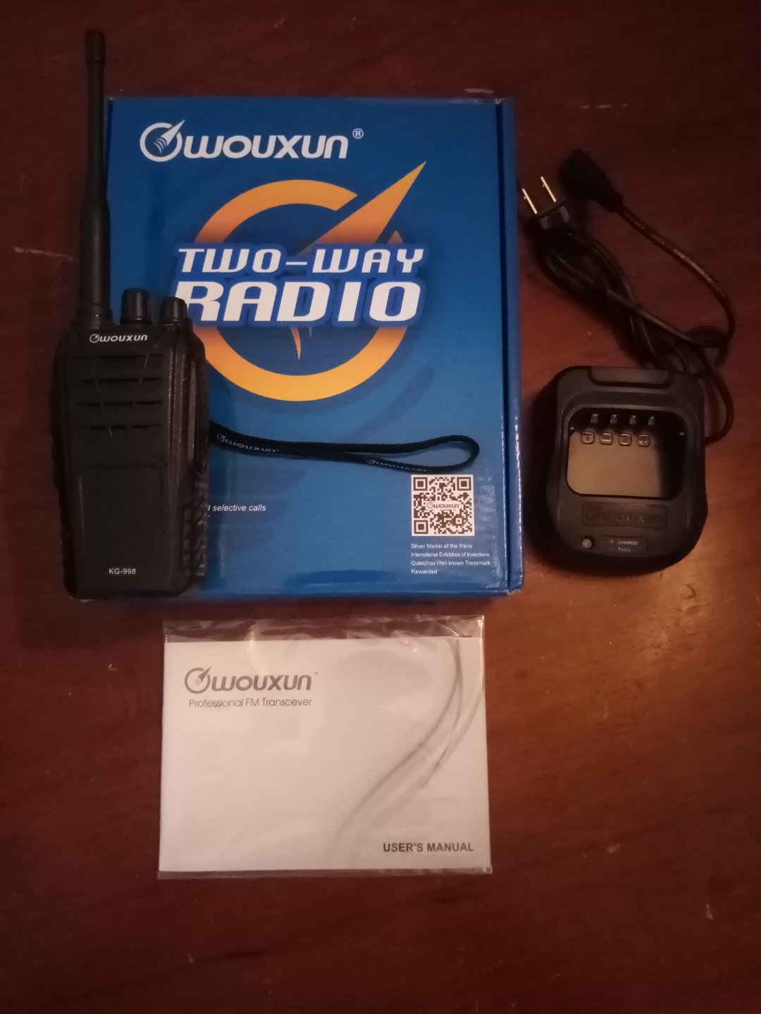 otros electronicos - Radio de comunicación marca WOUXUN KG-998 1