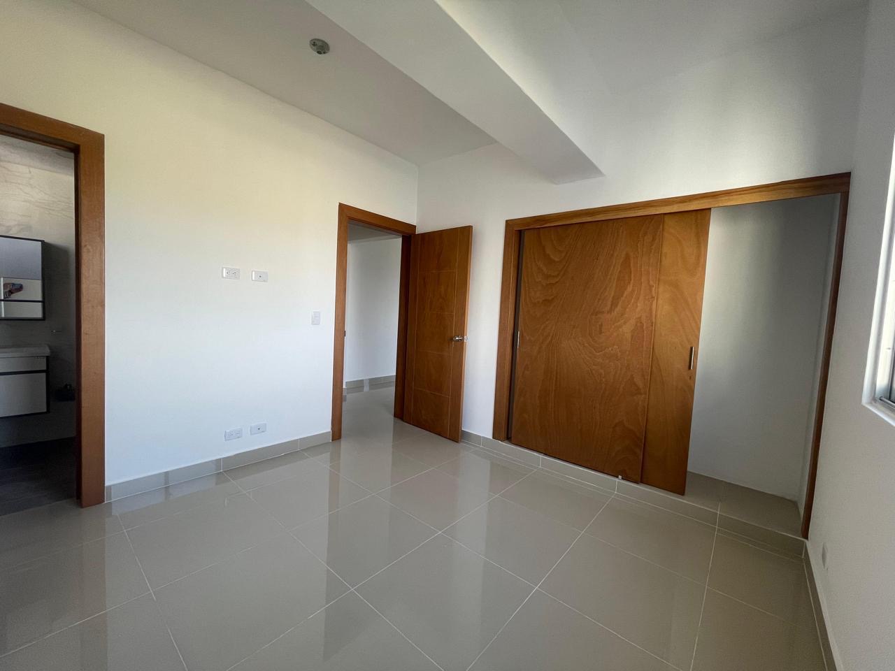 apartamentos - Alquiló independencia dos hab 2.5 baño parqueo bal 7