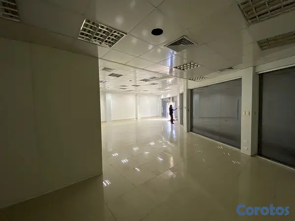 oficinas y locales comerciales - LOCAL COMERCIAL 8