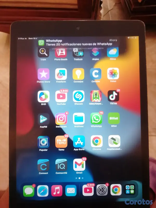 celulares y tabletas - Vendo iPad 8va Generacion 4