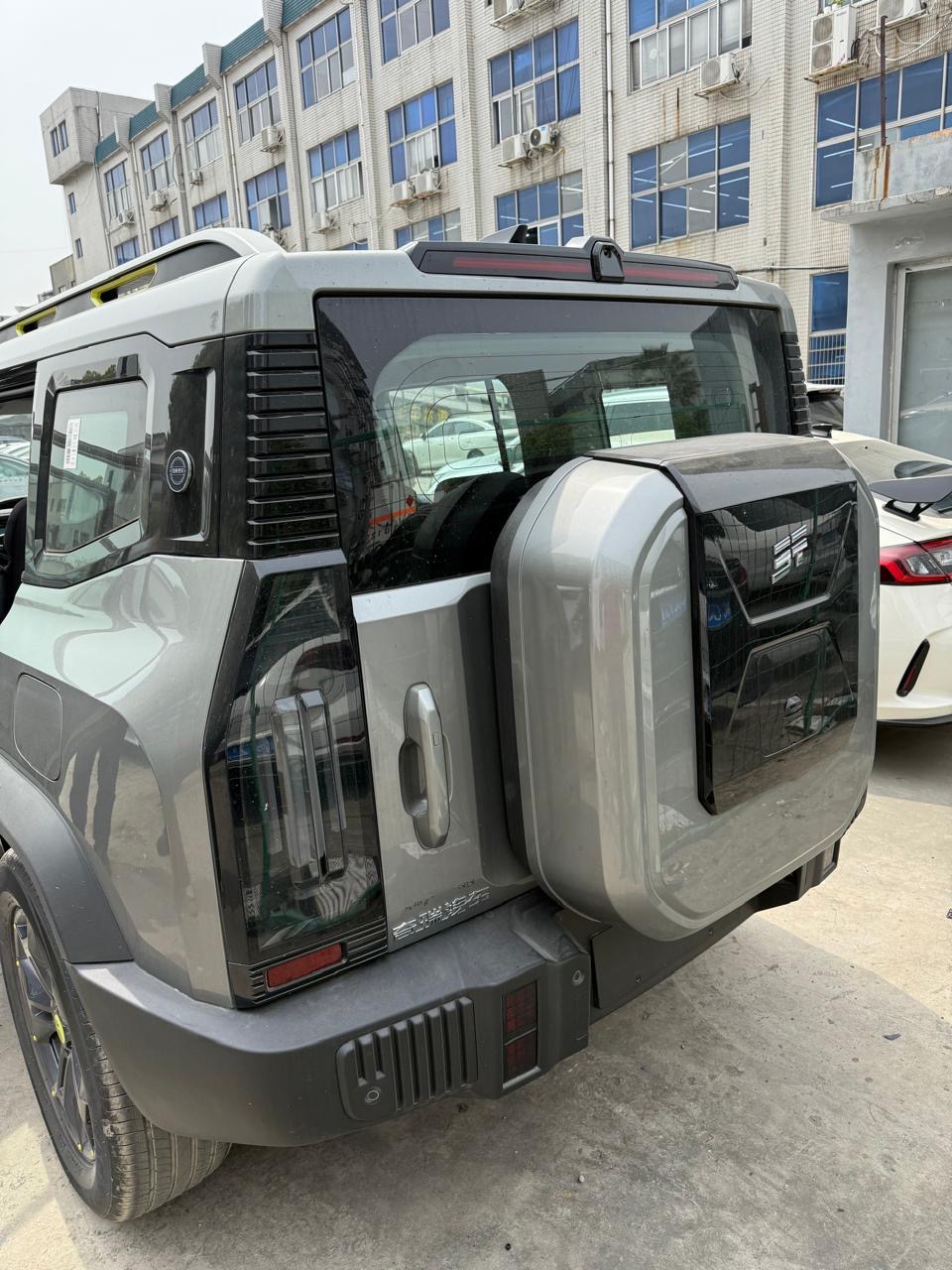 jeepetas y camionetas - 2025 Jetour T2- híbrido 3