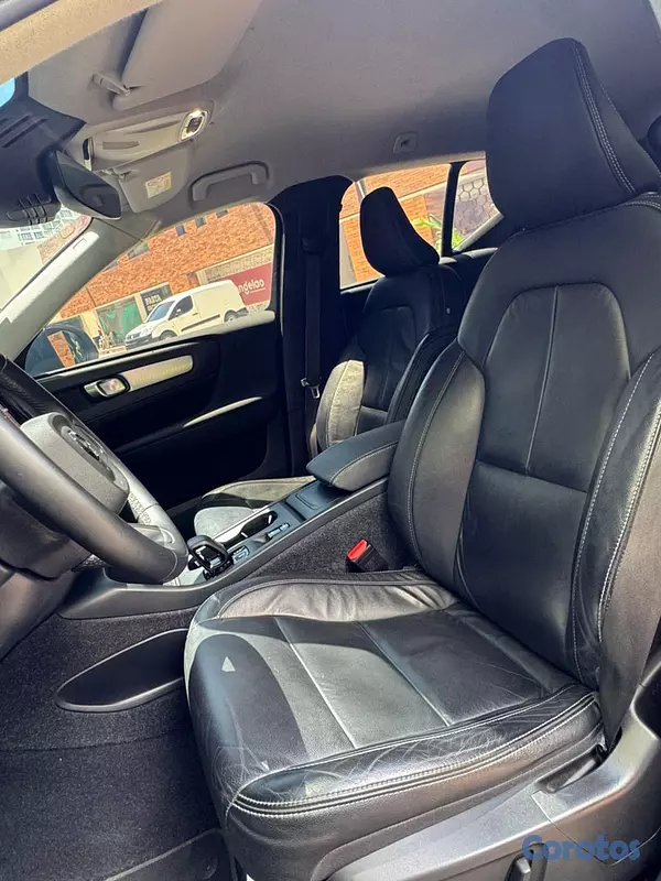 jeepetas y camionetas - Volvo XC40 Momentum 2022 10