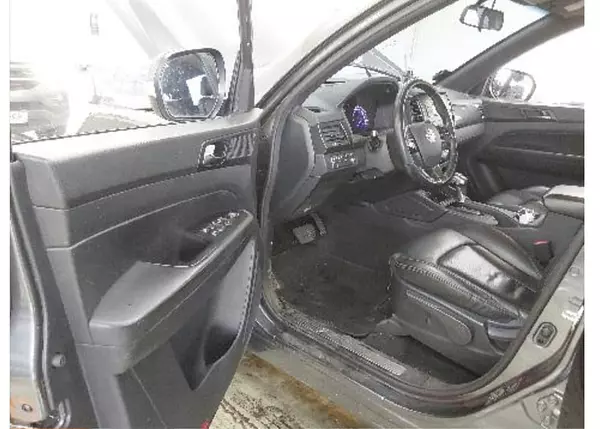 jeepetas y camionetas - KGM REXTON 2021 GRIS OSCURO DIESEL 7