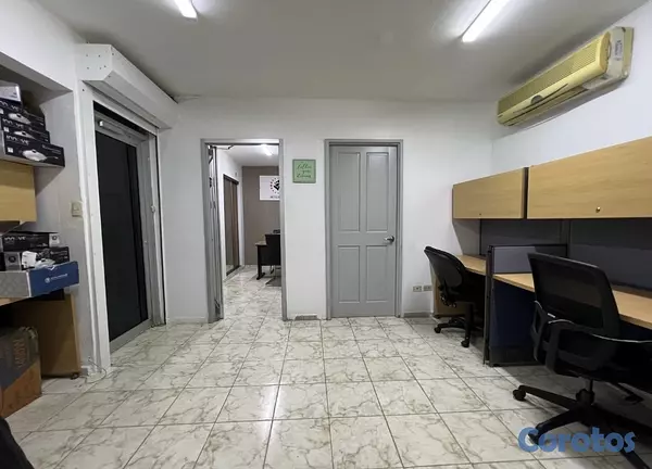 oficinas y locales comerciales - LOCAL COMERCIAL LOS PRADOS  5