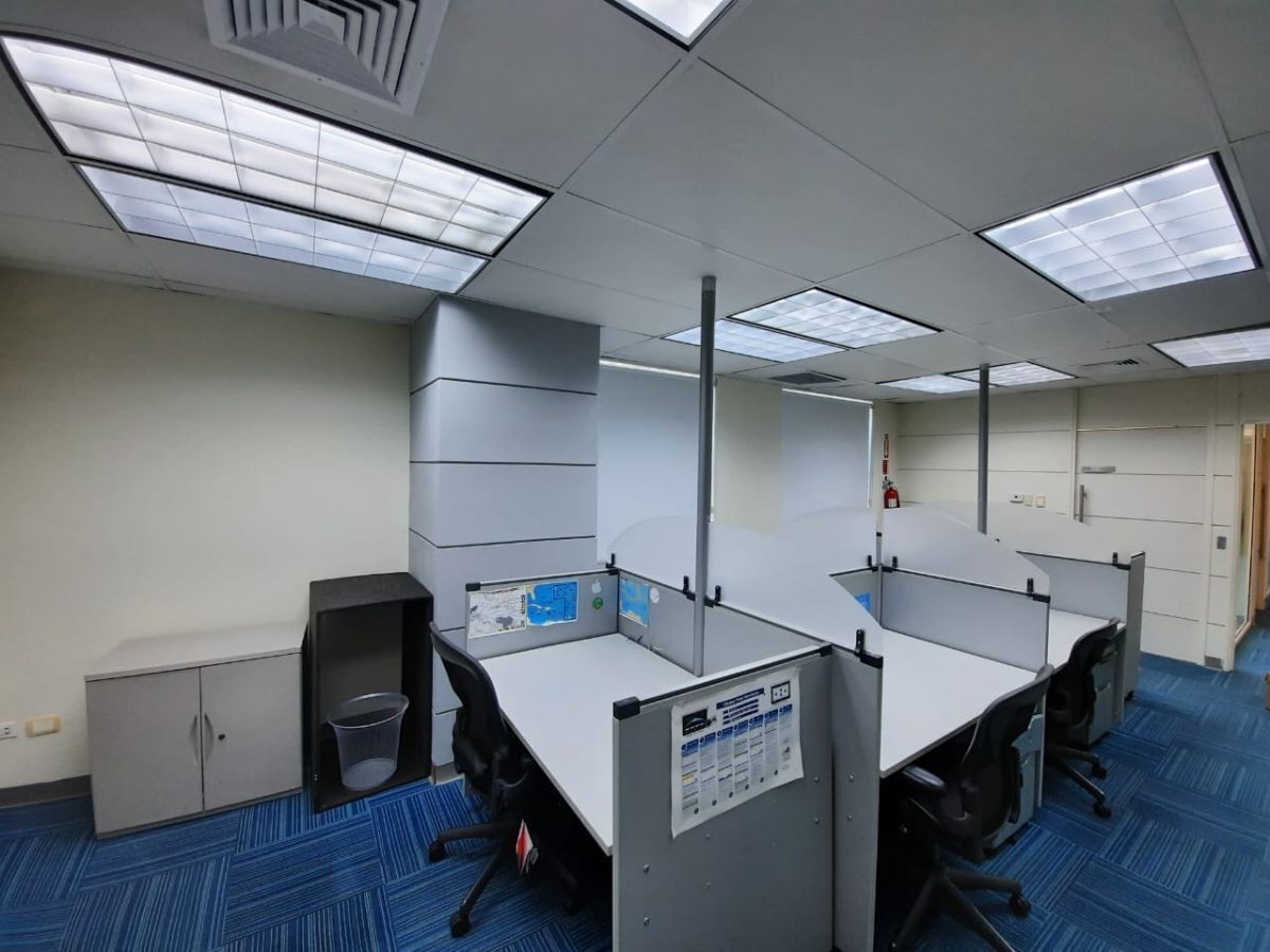 oficinas y locales comerciales - 🔵 Alquilo Local para oficina  134 mts piso 8  Piantini 
 6