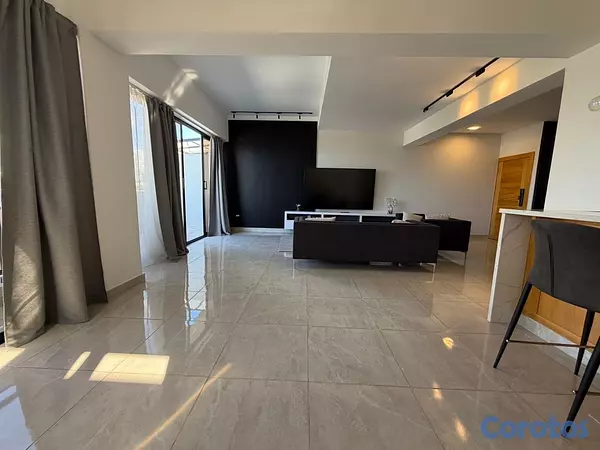 apartamentos - vendo piso 4 independencia klm 7 dos habitaciones dos baños parqueo lokert balco 14