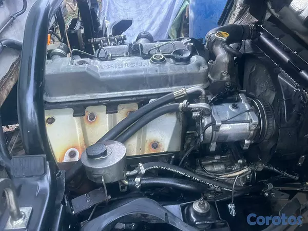 camiones y vehiculos pesados - Mitsubishi Fuso 2