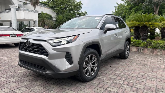 jeepetas y camionetas - Toyota rav4 2022 0