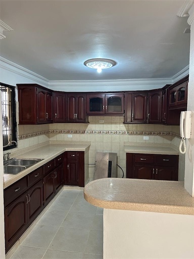 casas -  casa en vista hermosa con 600mts Santo Domingo este 8